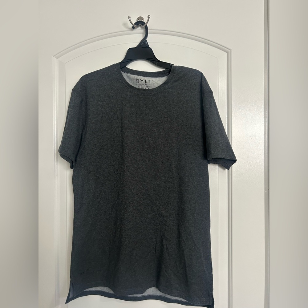 BYLT Basics Split Hem: LUX everyday essential t shirt gray size large